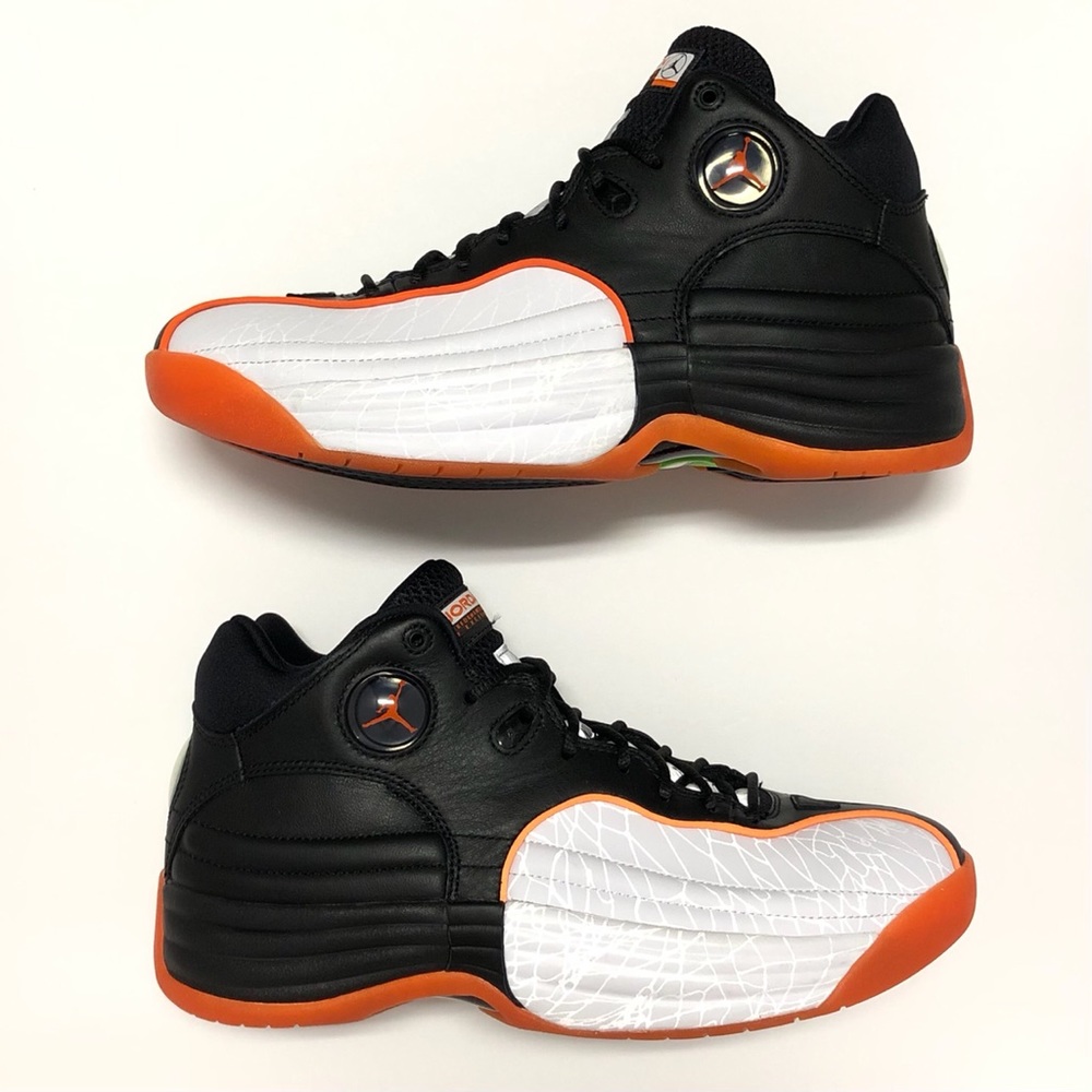 Jordan Jumpman Team 1 Basketball Shoes SIZE 9